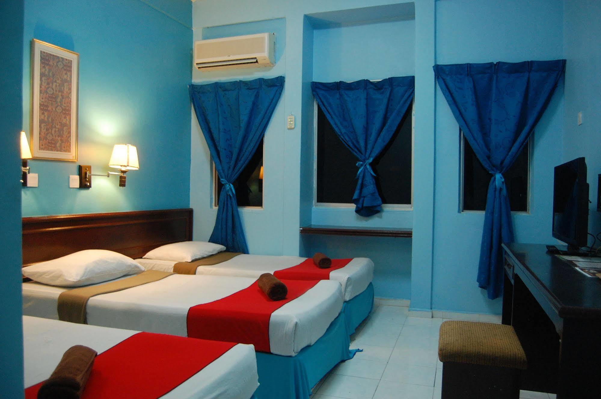 D'village 3* Malacca