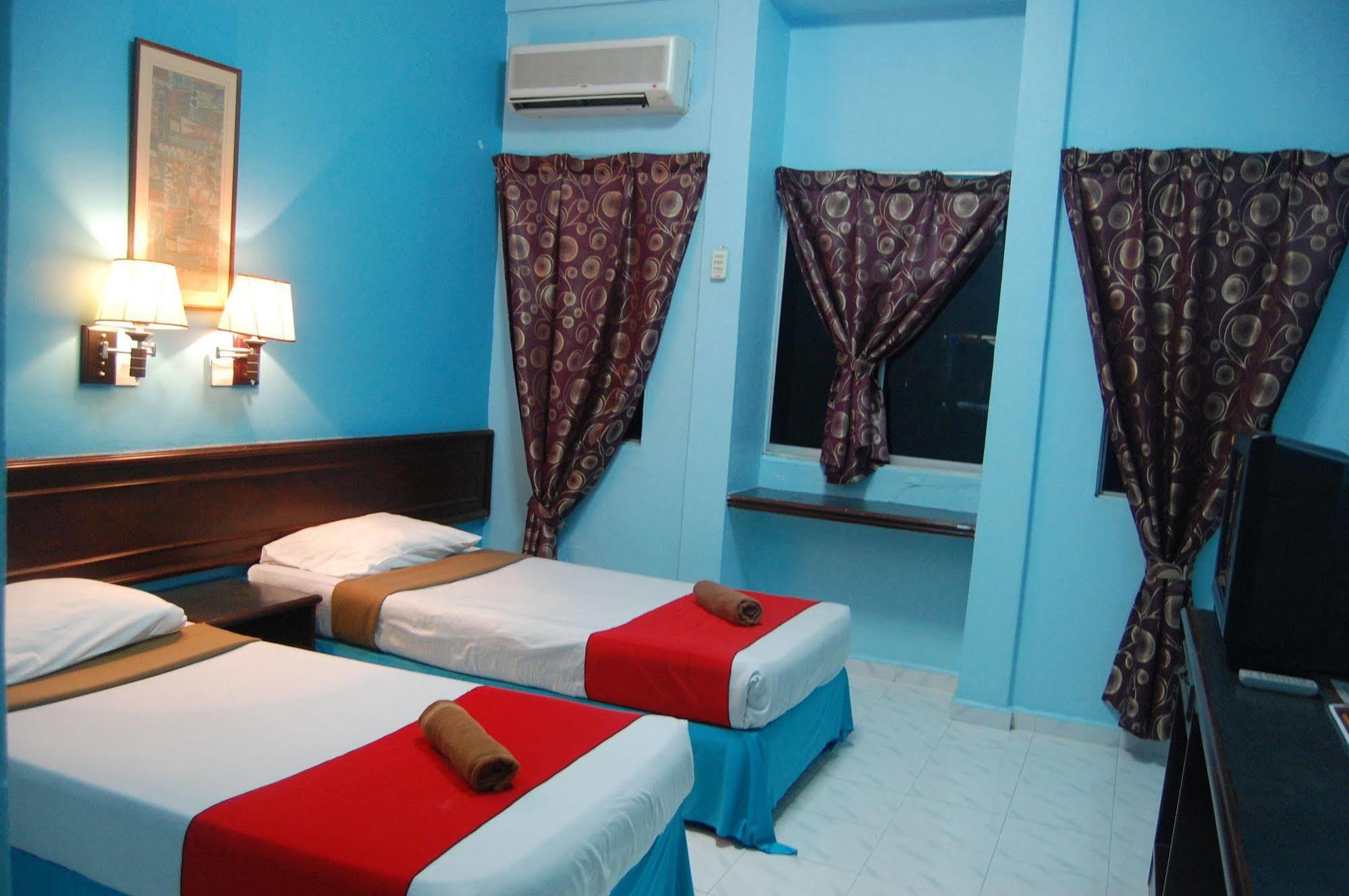 D'village 3*